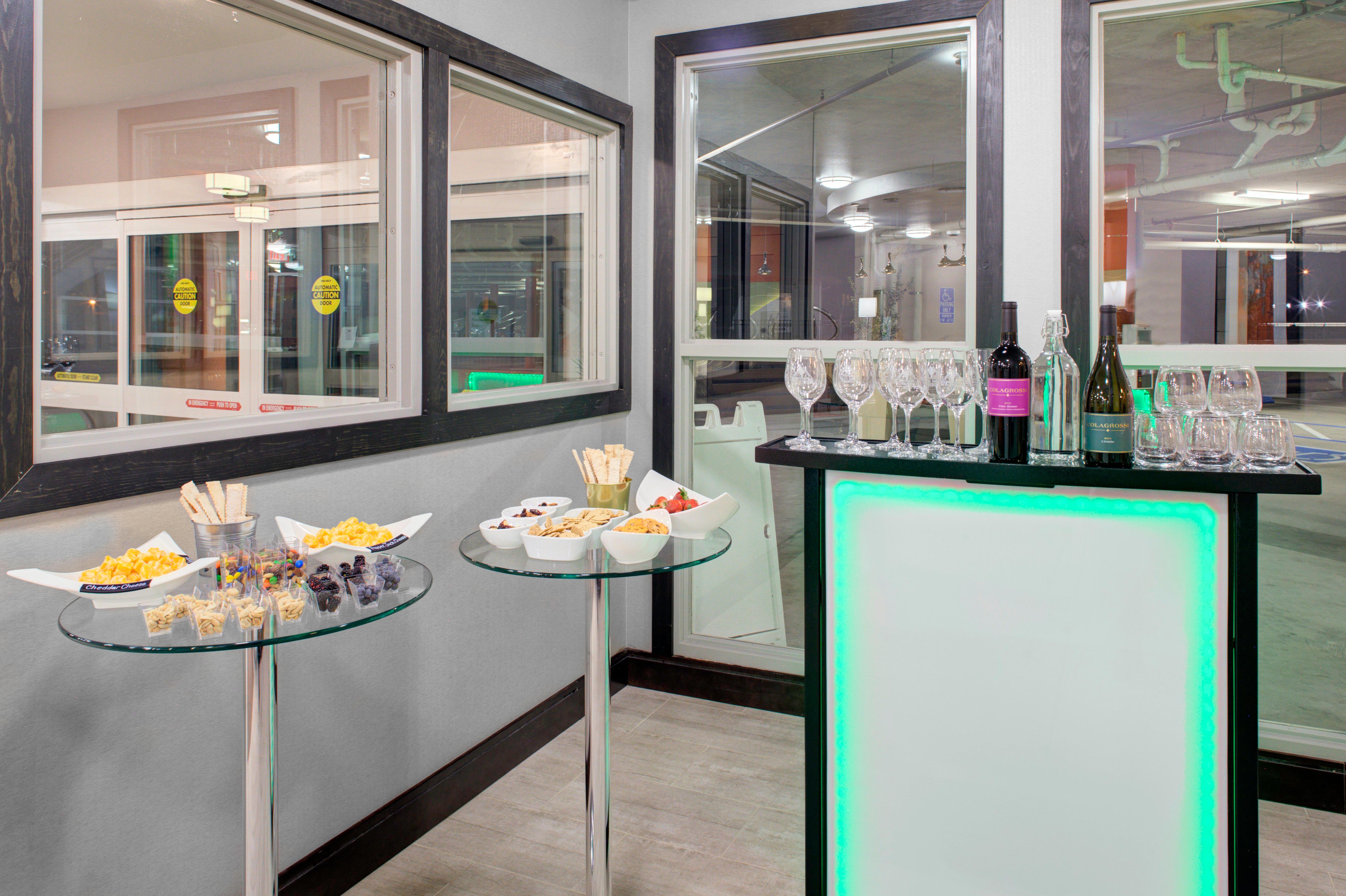 Holiday Inn Windsor - Wine Country By Ihg Εξωτερικό φωτογραφία
