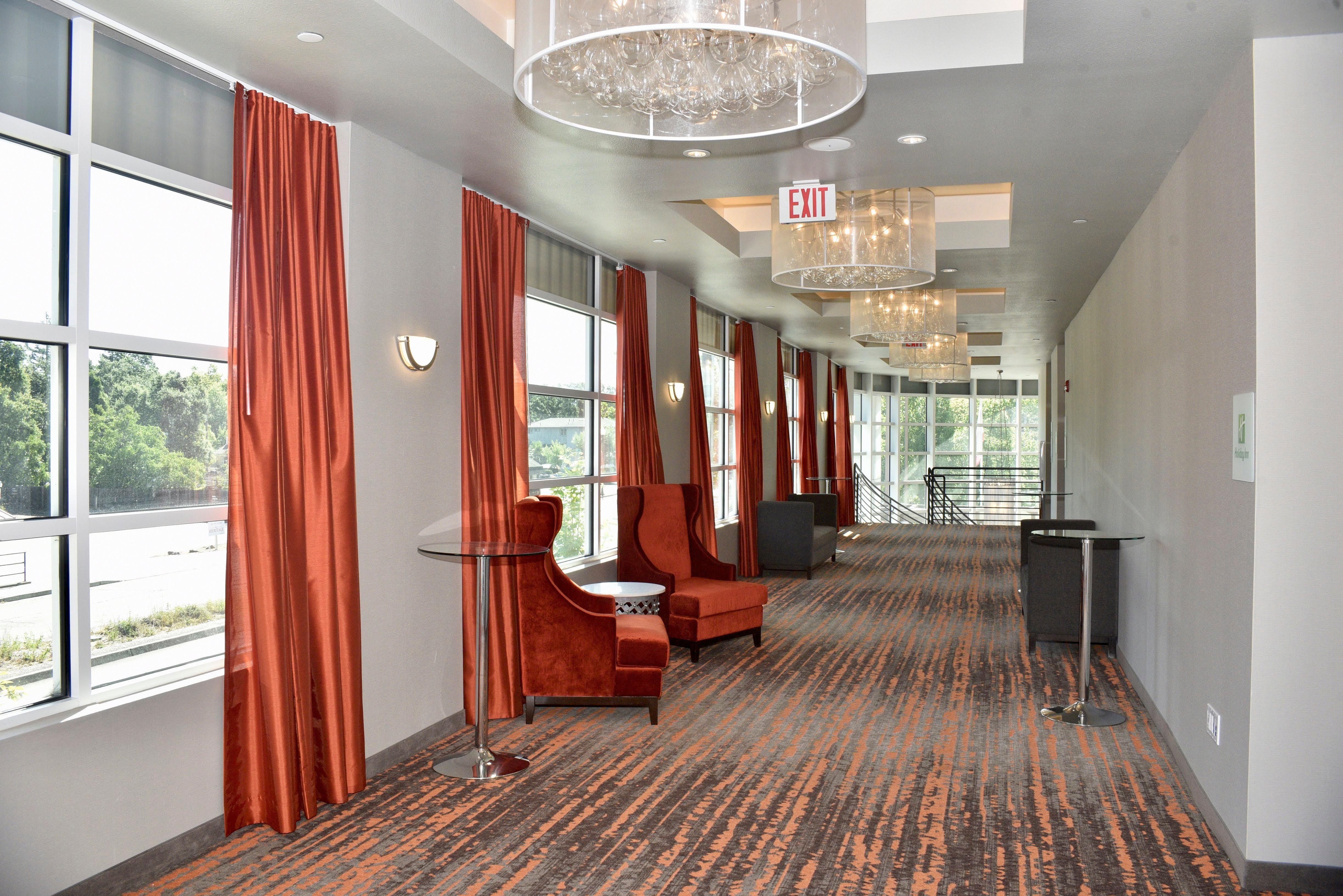 Holiday Inn Windsor - Wine Country By Ihg Εξωτερικό φωτογραφία